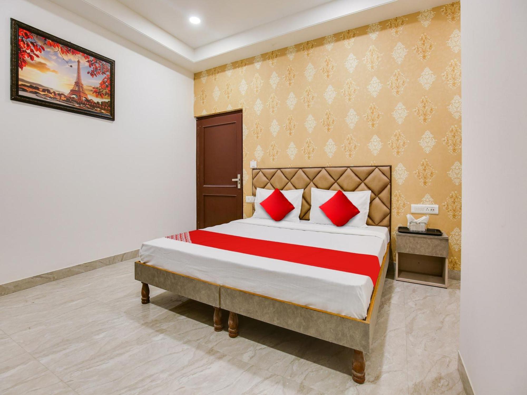 Hotel O Baran Classic Ludhiana Luaran gambar