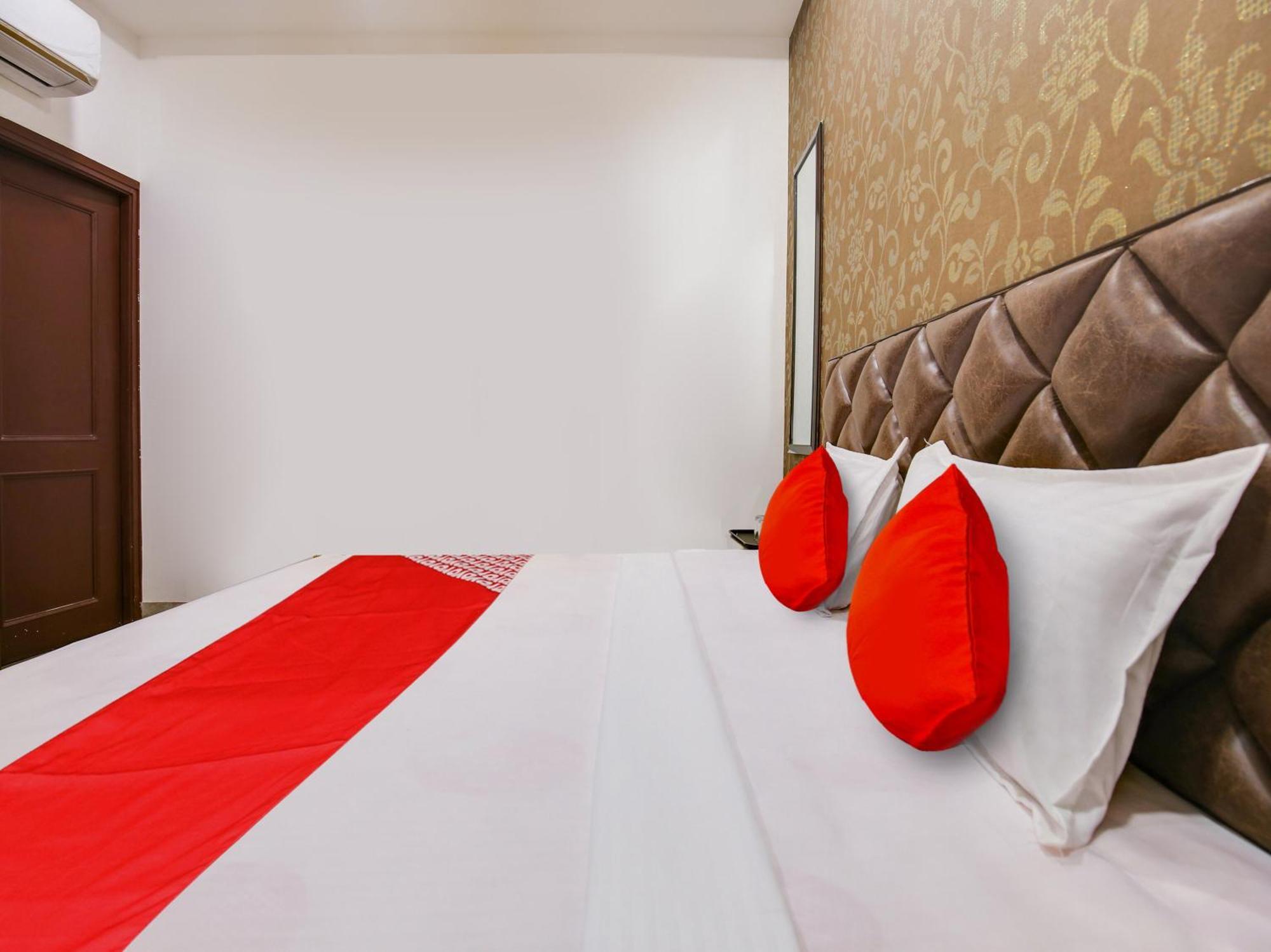 Hotel O Baran Classic Ludhiana Luaran gambar