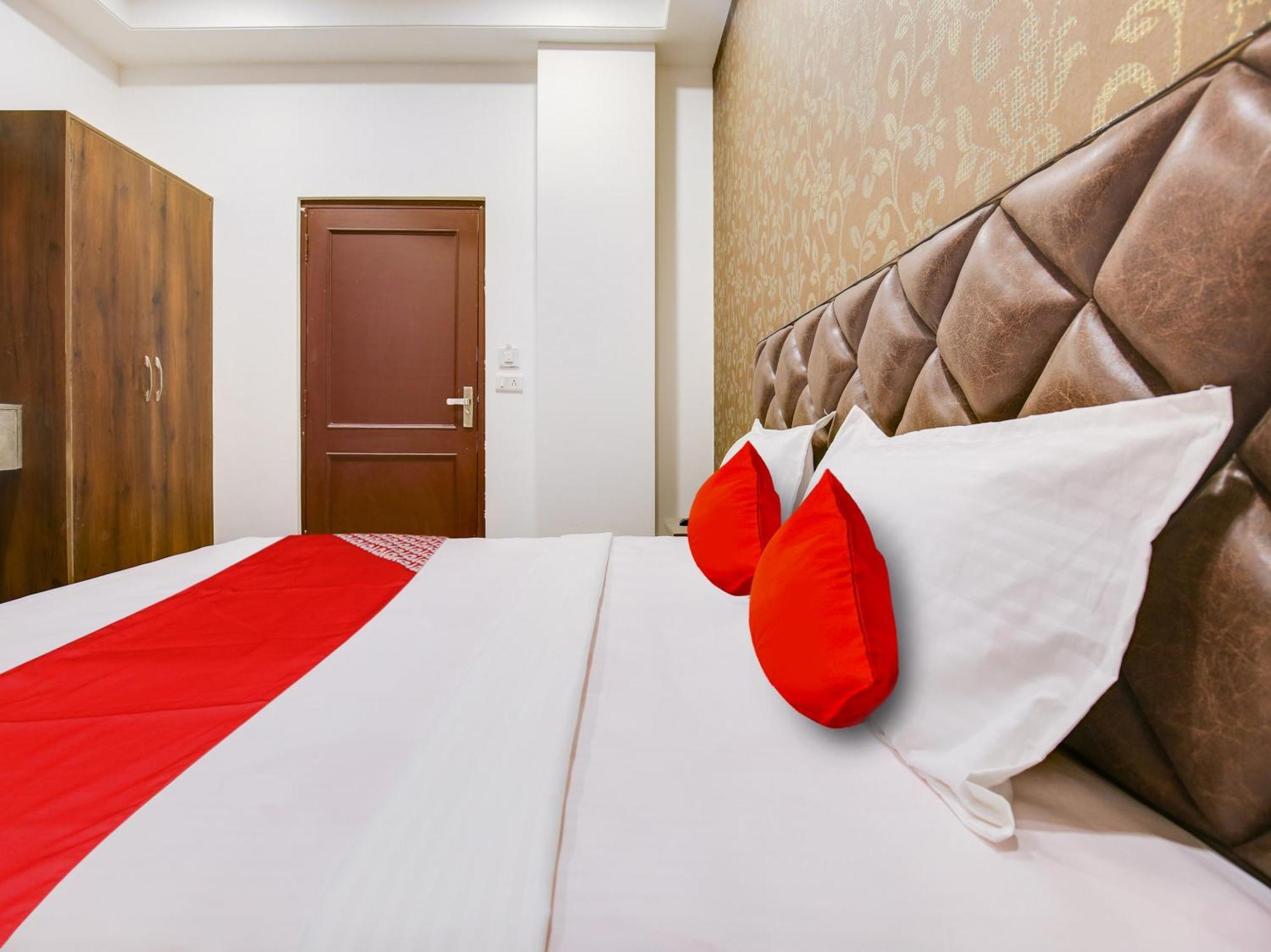 Hotel O Baran Classic Ludhiana Luaran gambar